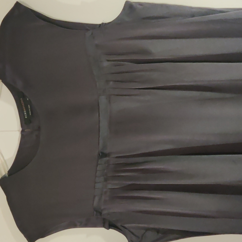 BCBG MAXAZRIA Silk Dress Medium - Picture 5 of 11